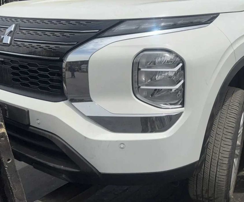 Бампер фары аутлендер 4