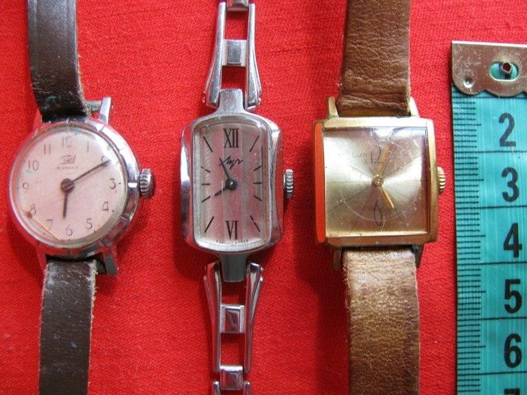 Продам наручные часы