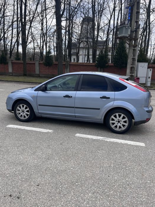 Dezmembrez Ford Focus 1.6 TDCI