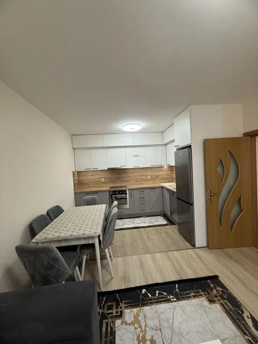 Дава се под наем Двустаен апартамент в Варна, Левски - 55 кв.м за 613 € - Снимка #1