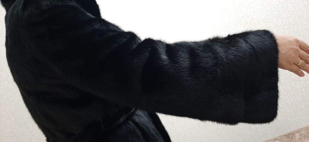 Шуба в отличном состоянии