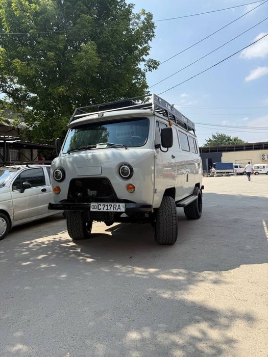 Uaz buxanka sotuvda