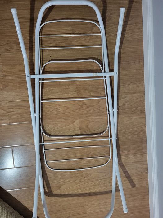 Подставка с сушилкой