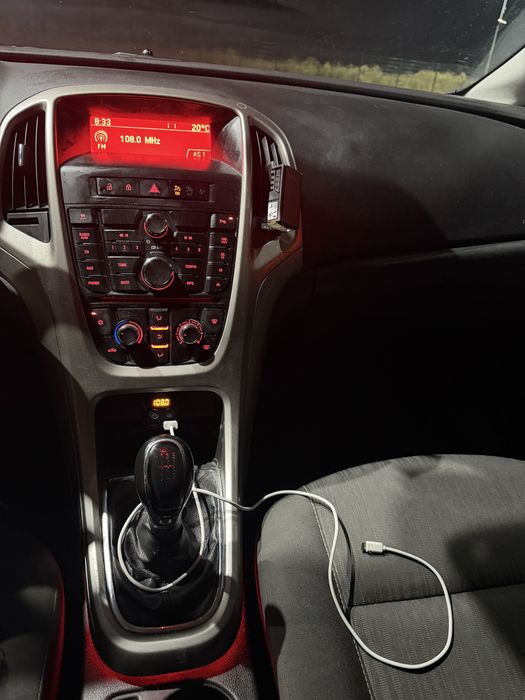 Opel astra J 1.7cdti