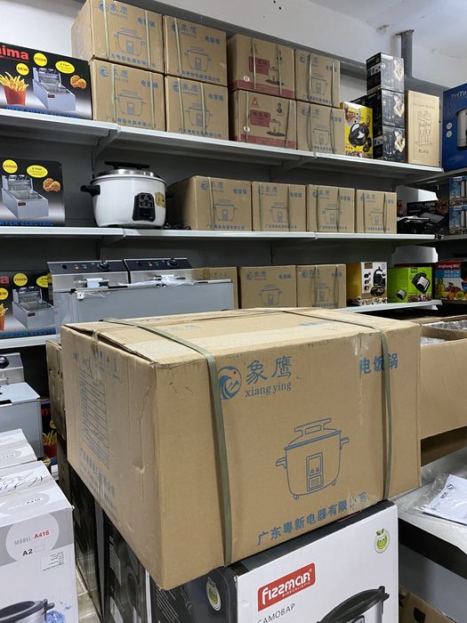 Рисоварка 8 литров 1300W