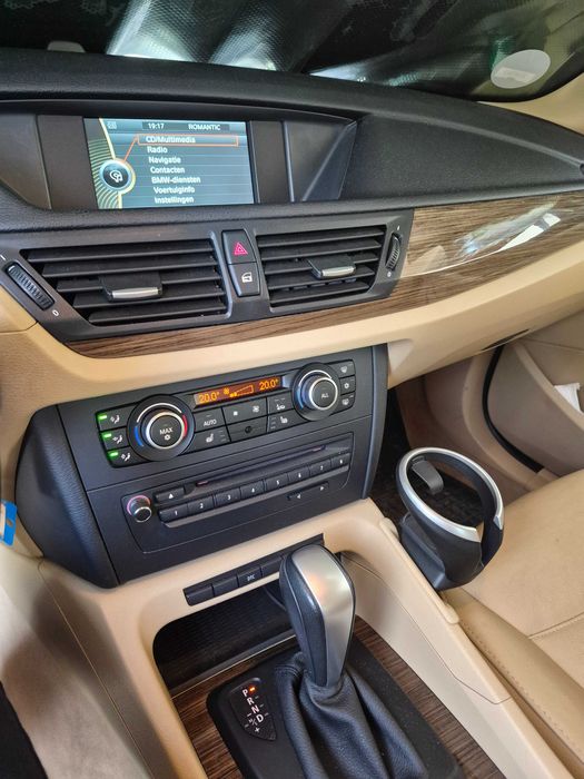 BMW X1 2010 — imagine 3