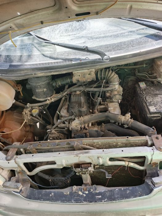 Хундай старех 1997