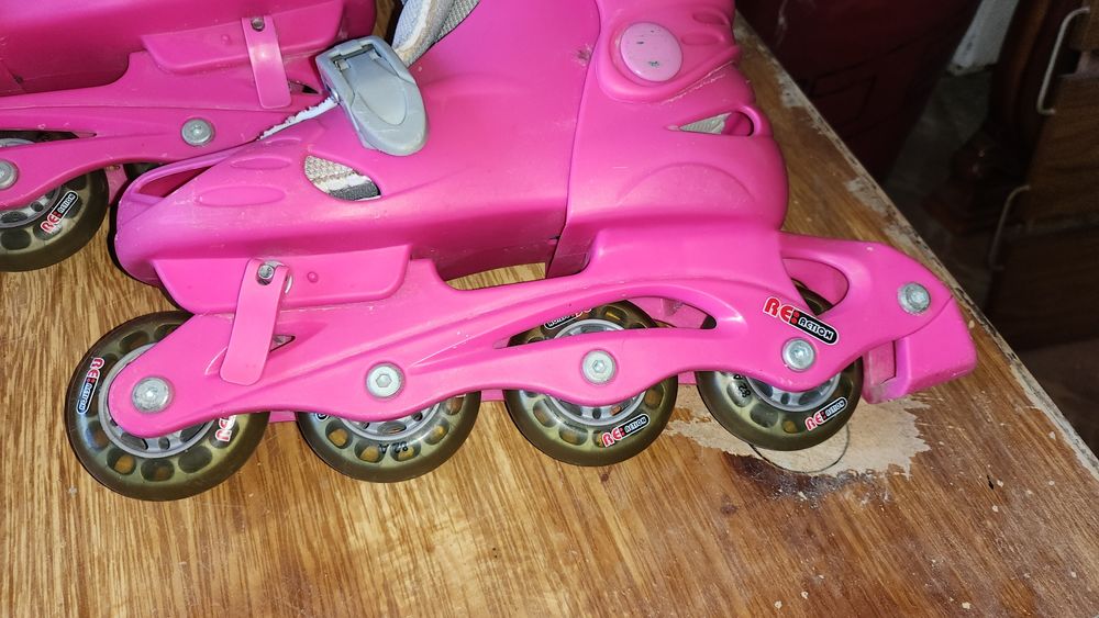 Продам дёшево ролики