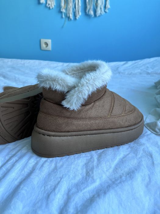 Кафяви апрески чисто нови