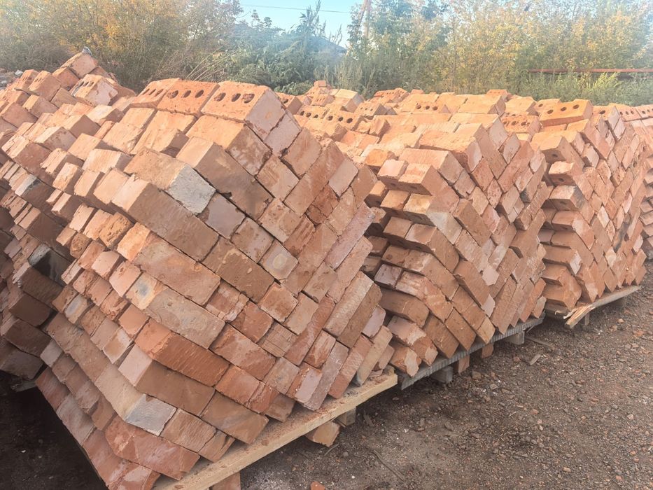 Кирпич строительный