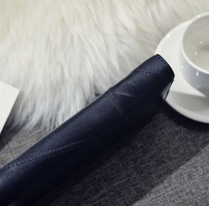 Кожаный кошелек по 6 000 тенге