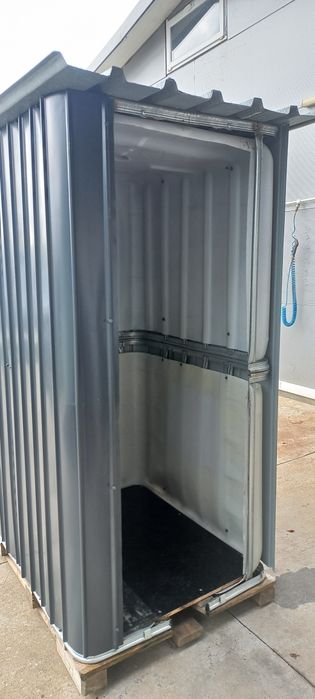 Vand dus de gradina,afumatoare,wc de santier