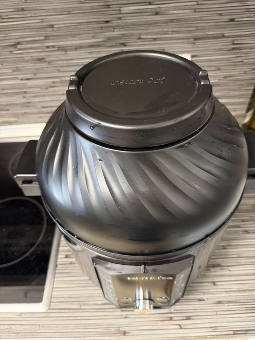 Instant Pot Pro Crysp + Air fryer