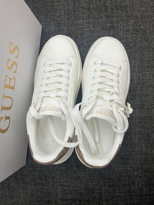 Оригинални маратонки Guess, номер 37