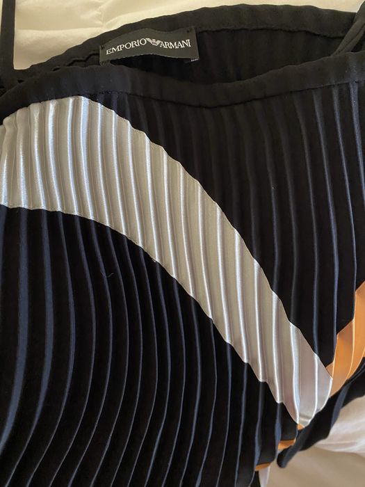 Плисиран топ Emporio Armani