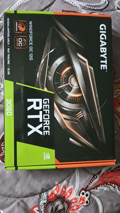 Placă video desfăcută pentru probă