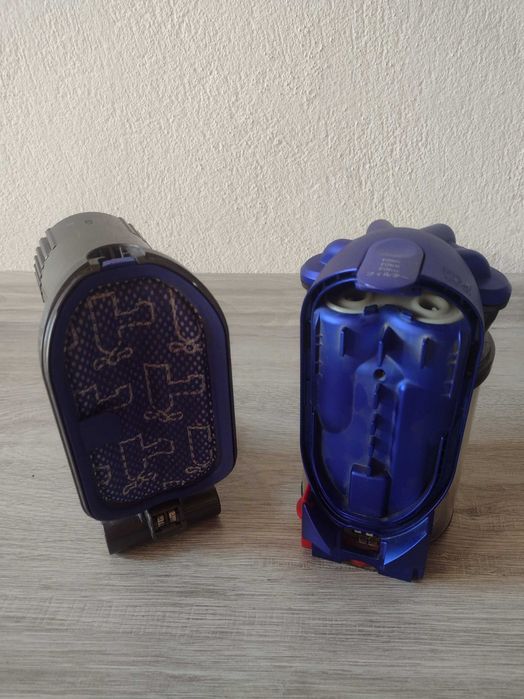 Dyson DC35 прахосмукачка