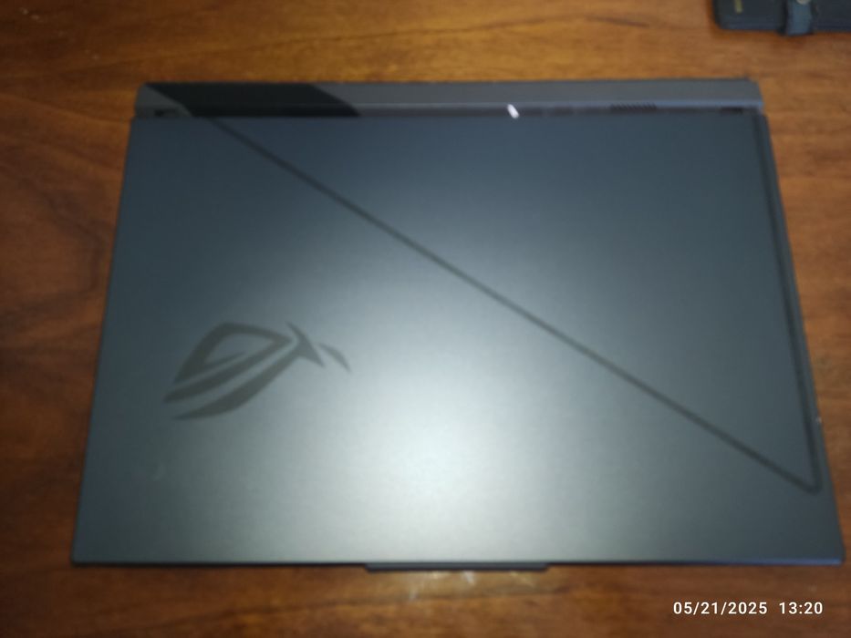 Asus Rog Strix g16