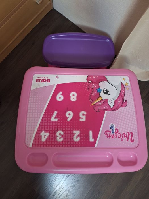 Детско бюро розово