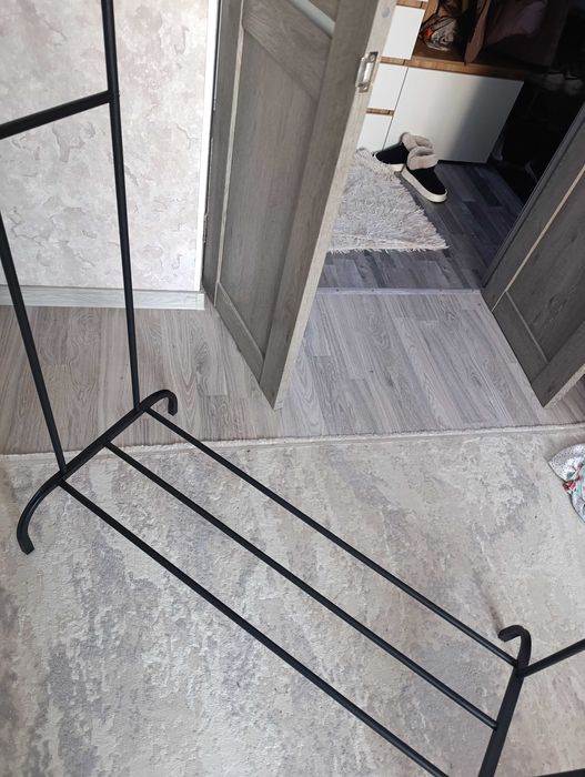 Вешалка напольная