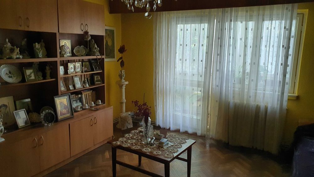 Apartament 3 camere, 2 bai, 2 balcoane, cartier Grigorescu 74 mp