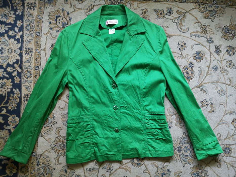 Продавам памучни сака и яке от изкуствена кожа