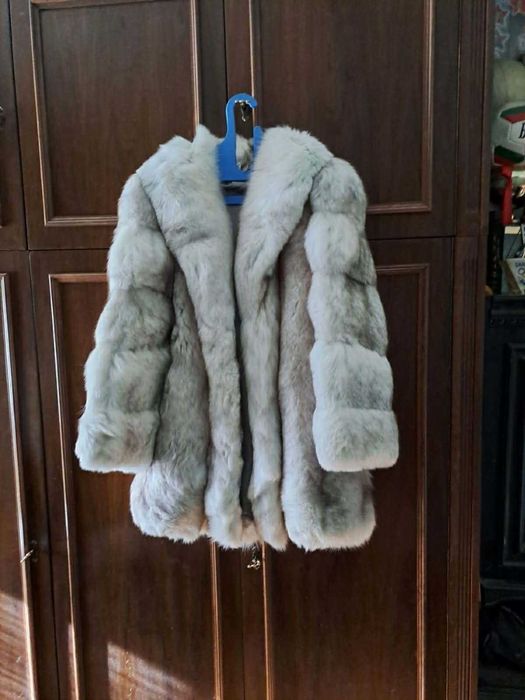 Палто от арктическа лисица