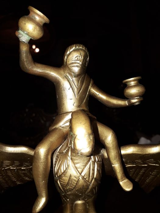 Statuie bronz,vintage, cu tematica interesanta, din colectia proprie!