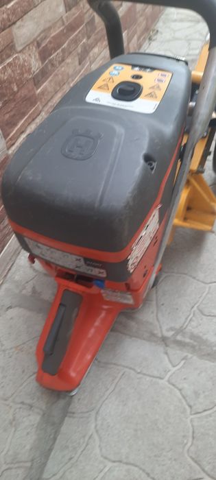 Husqvarna K1270R Машина за Рязане на Релси