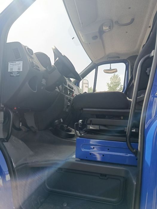 Урал вездеход вахтовая автобус 22+2 места в кабине!!!