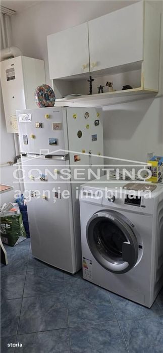 Se vinde apartament cu 2 camere , Brosteni , la etajul 3
