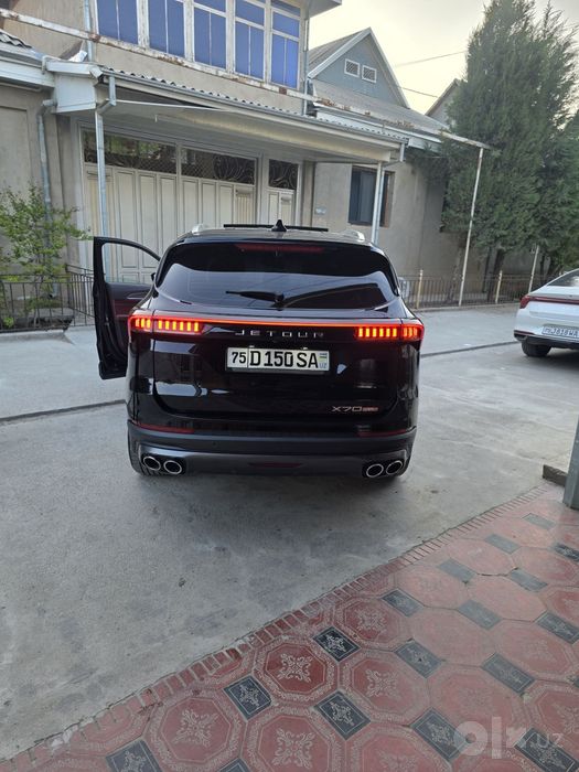 Jetour x 70 plus