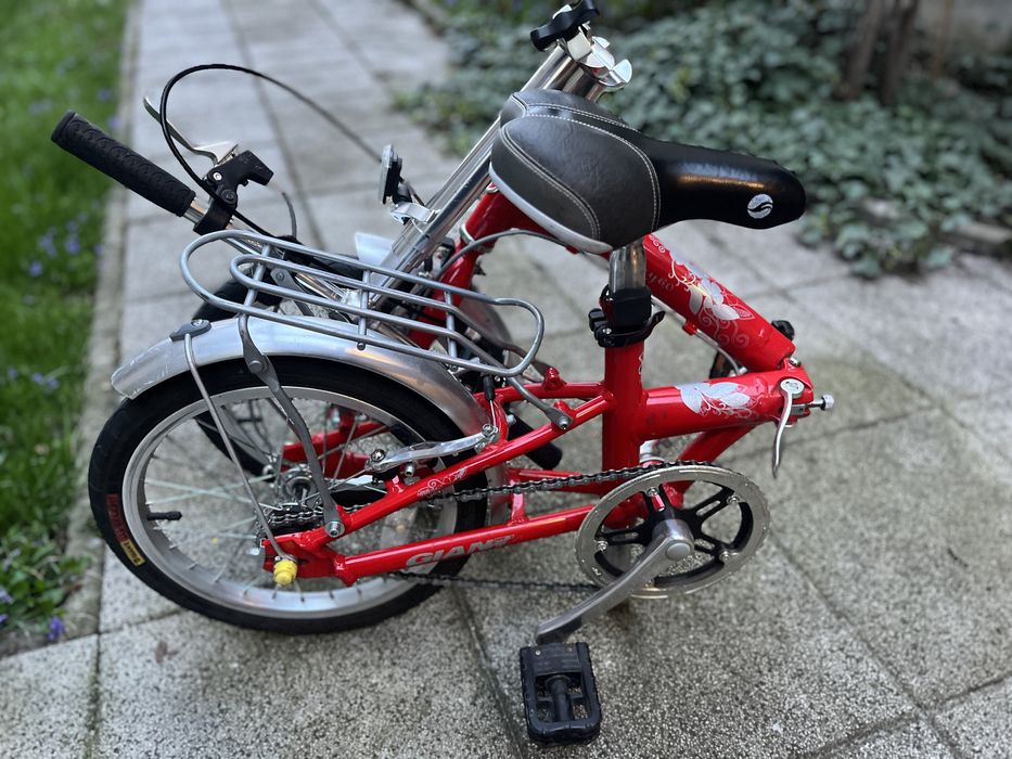 Bicicleta Pliabila Giant ideala pentru copii