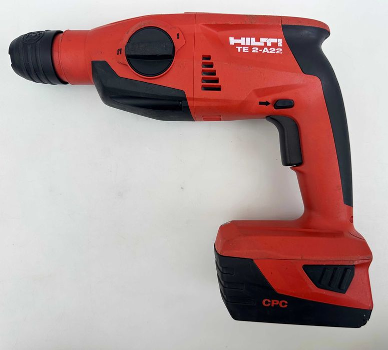 Hilti Сет - Акумулаторен ъглошлайф, перфоратор и винтоверт
