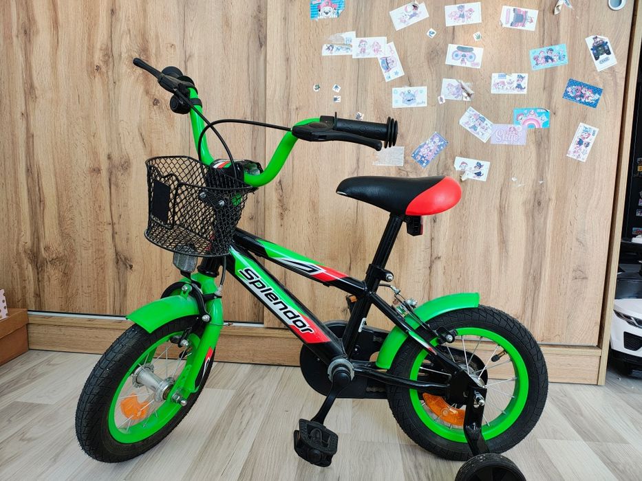 Vând bicicletă copii