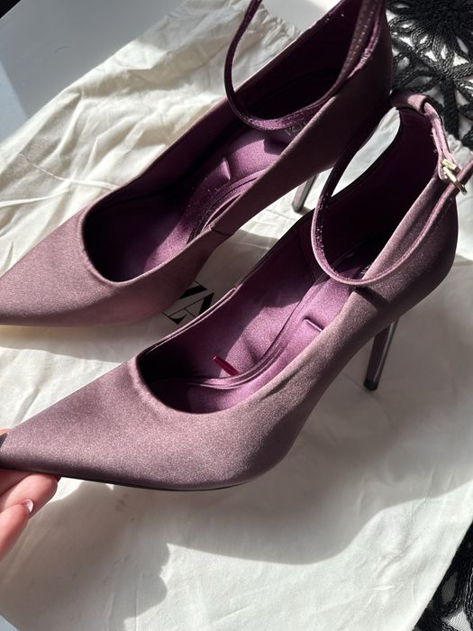 Елегантни токчета Зара