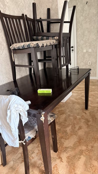 Продам стол со стульями