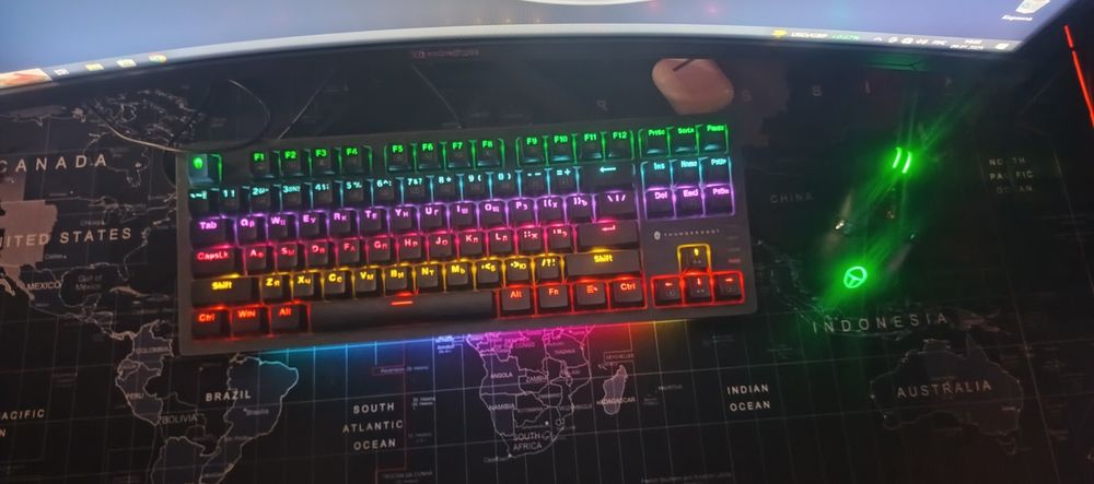 Kompyuter ASRock steel legend z390 i5 9600kf monitor 27dyum 240hz