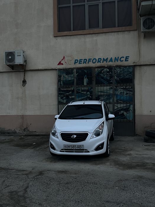 Продаётся спарк 2012 идеал 3 позиция фулл механика