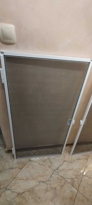 Комарник 2 бр. чисто нови