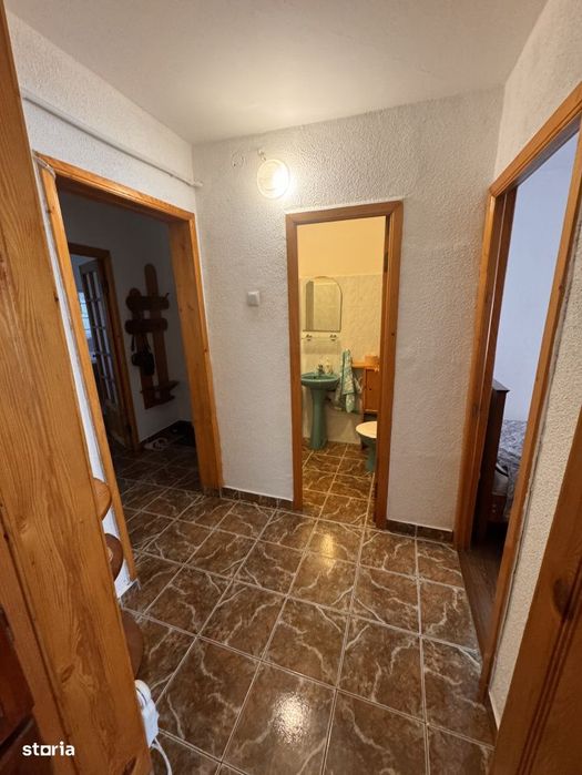 Apartament 3 camere, 68 mp, Craiovita Noua - Promenada Mall