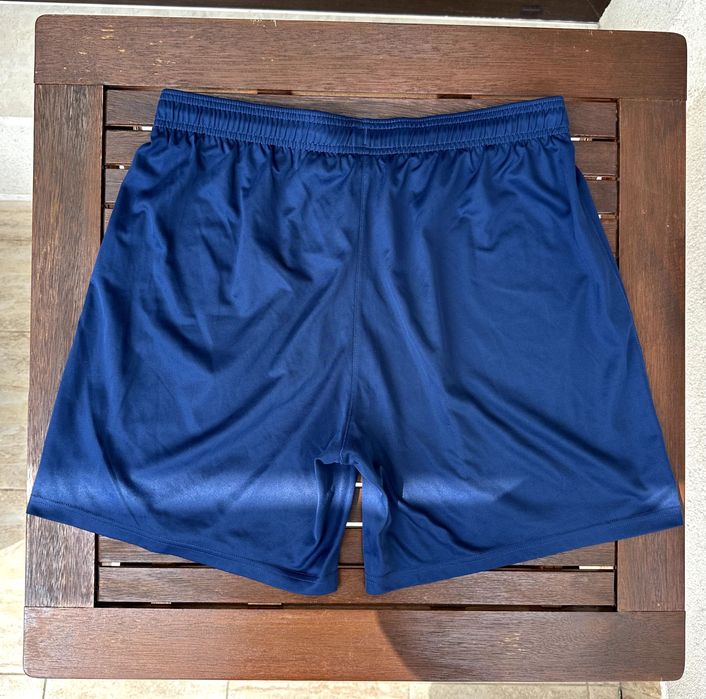 Мъжки къси панталони Nike Dri-Fit - размер М, много добро състояние