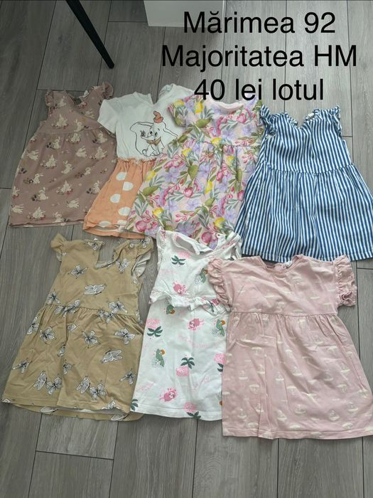 Lot rochițe m 92 majoritatea HM