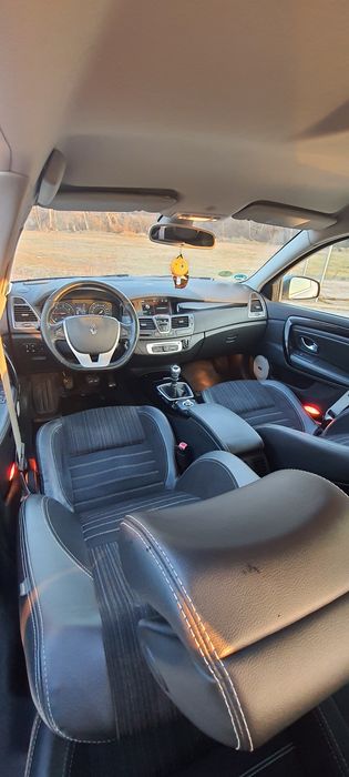 Vând Renault Laguna 3 2014