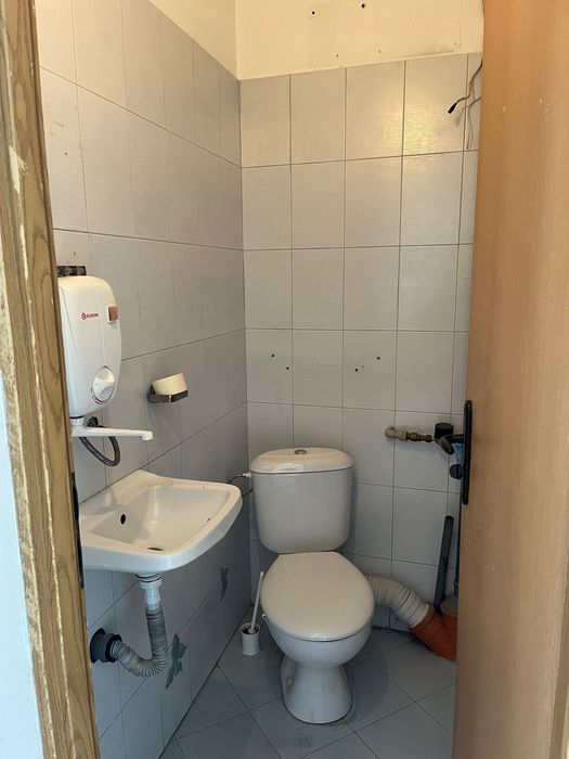 Дава под наем магазин 20 кв.м