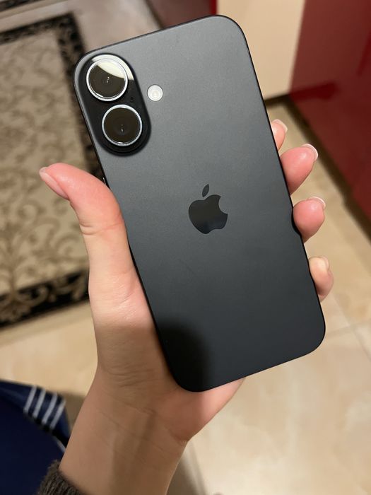 Iphone 16 nou impecabil