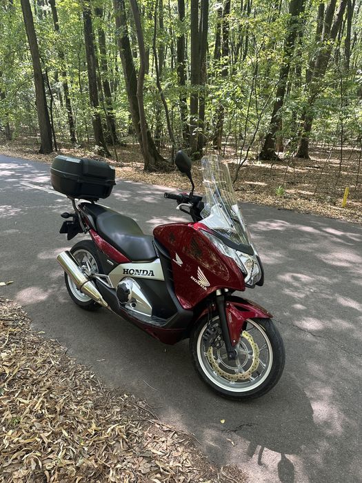 Honda Integra NC700D