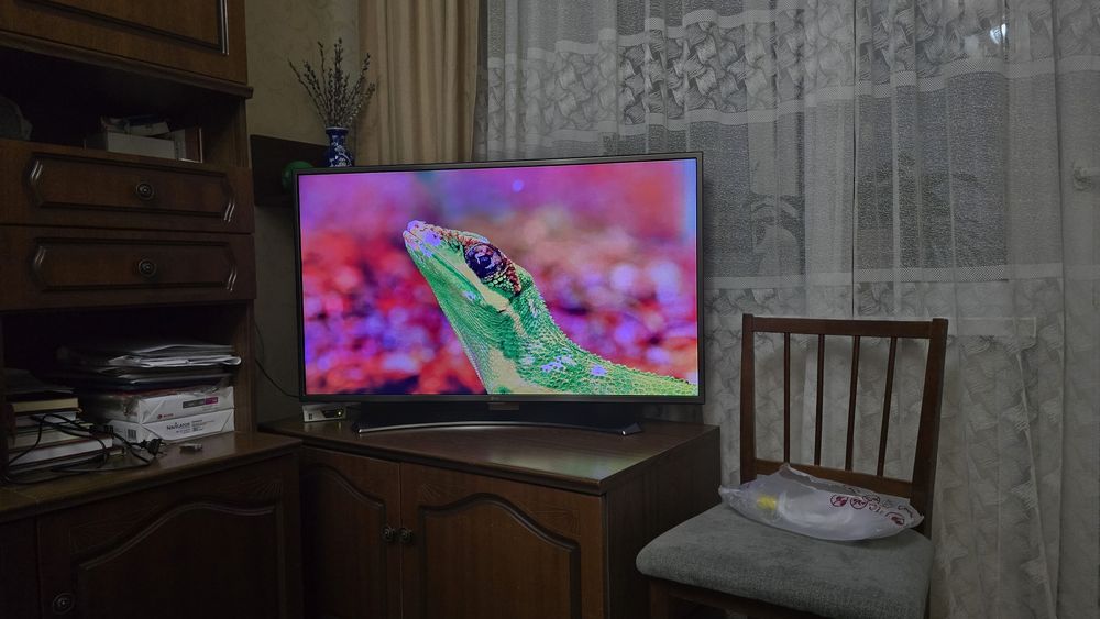 Телевизор LG 43UH676V-ZA