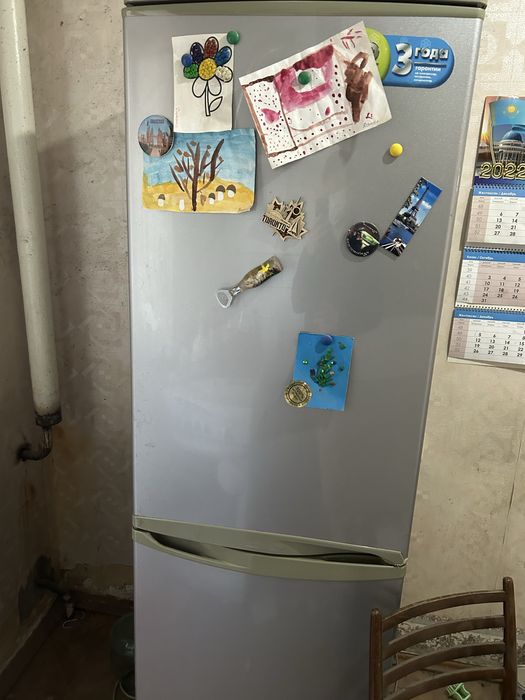 Продам Холодильник