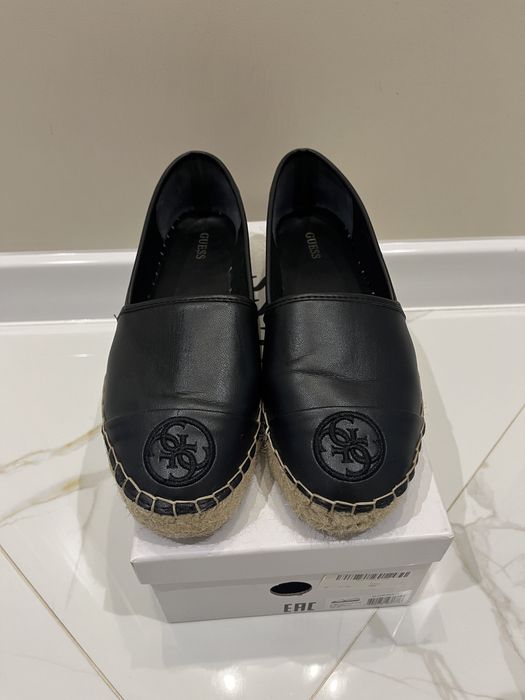 Дамски еспадрили Guess